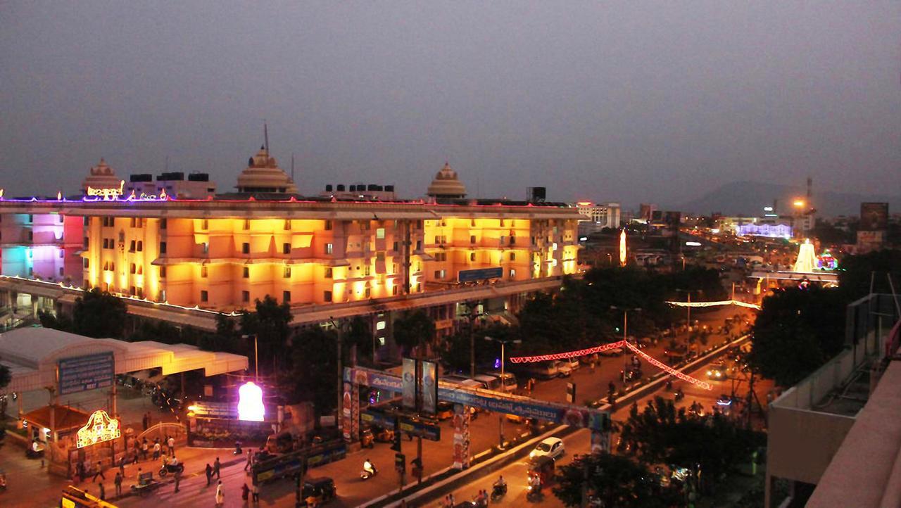 Hotel Govind Heights Tirupati Kültér fotó